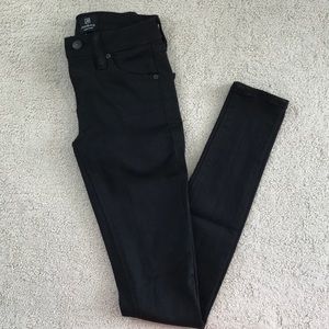Just Black Low Waisted Skinny Jeans
